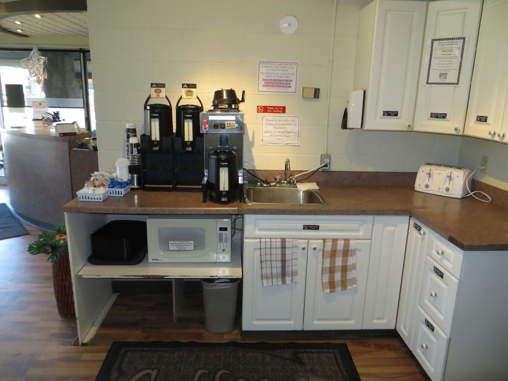 Westgate Inn Saskatoon Extérieur photo