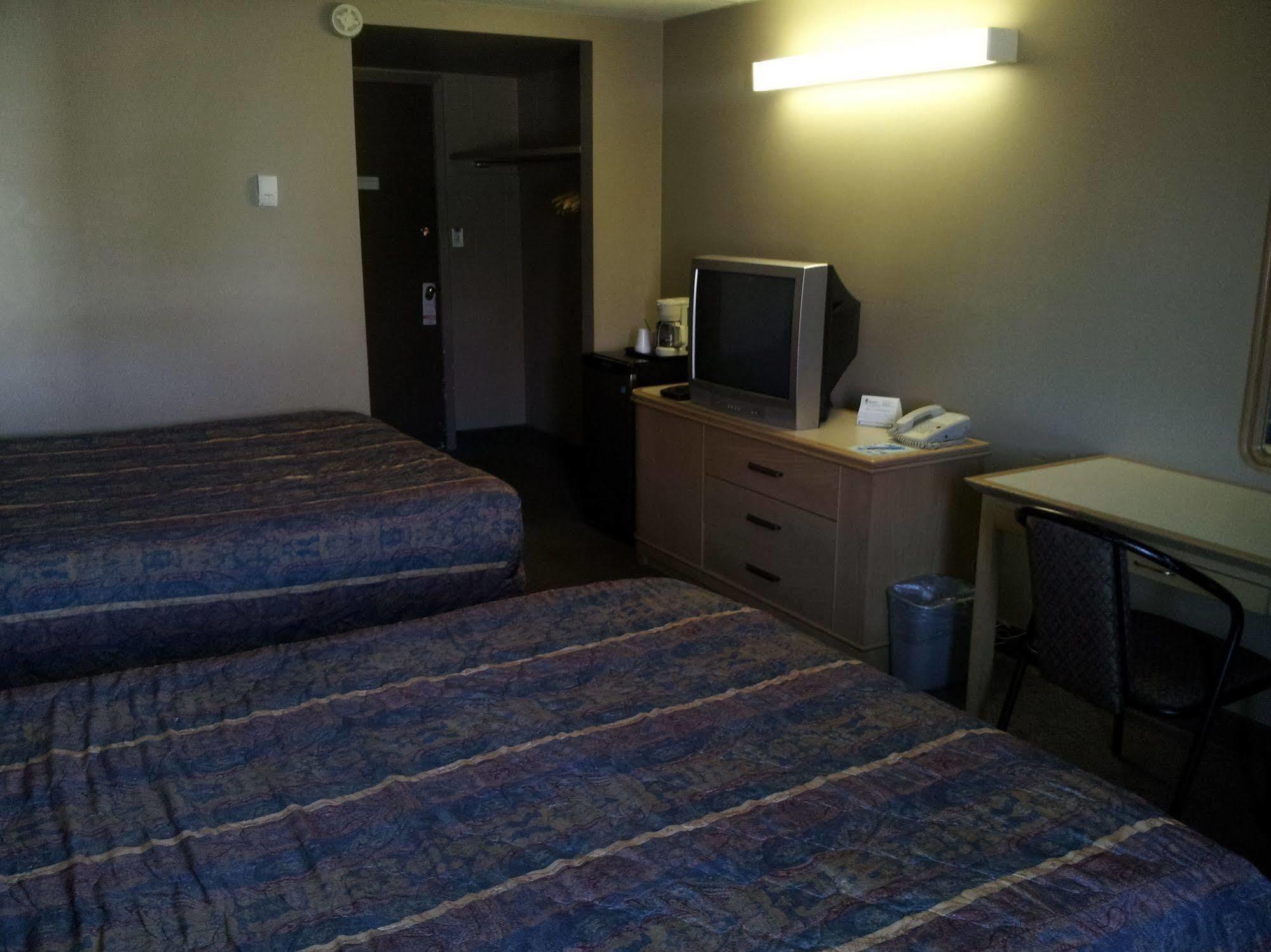 Westgate Inn Saskatoon Extérieur photo
