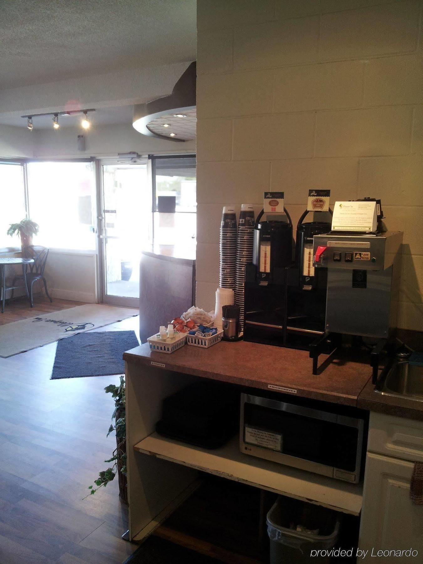Westgate Inn Saskatoon Extérieur photo